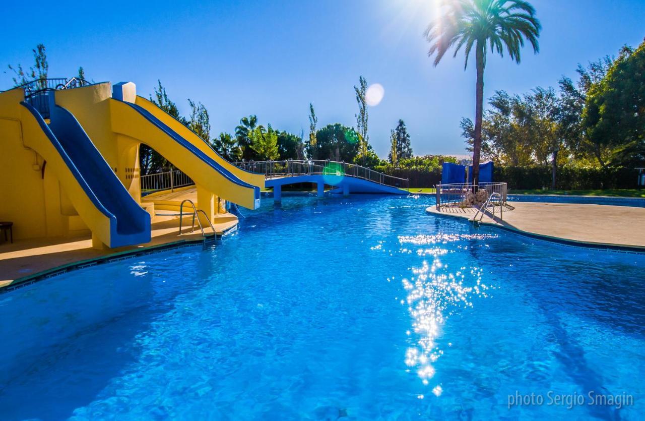 137 Minerva Apartamentos - Vista Al Mar - Piscina Y Playa - Cercano A Tren, Restaurantes Y Tiendas Benalmádena Exterior foto